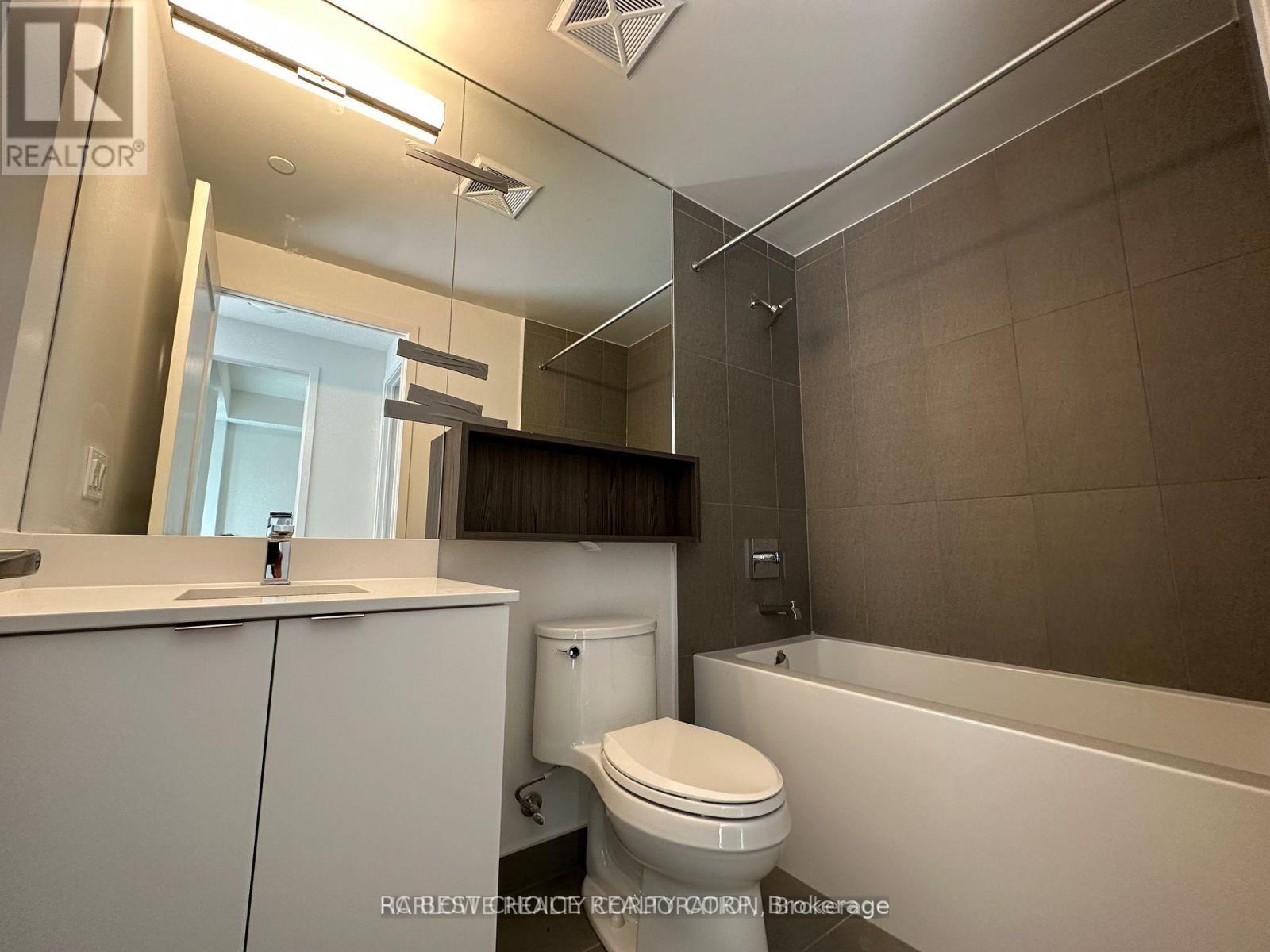 835 - 70 Princess St Street, Toronto (Waterfront Communities), Ontario  M5A 1E7 - Photo 12 - C12816820