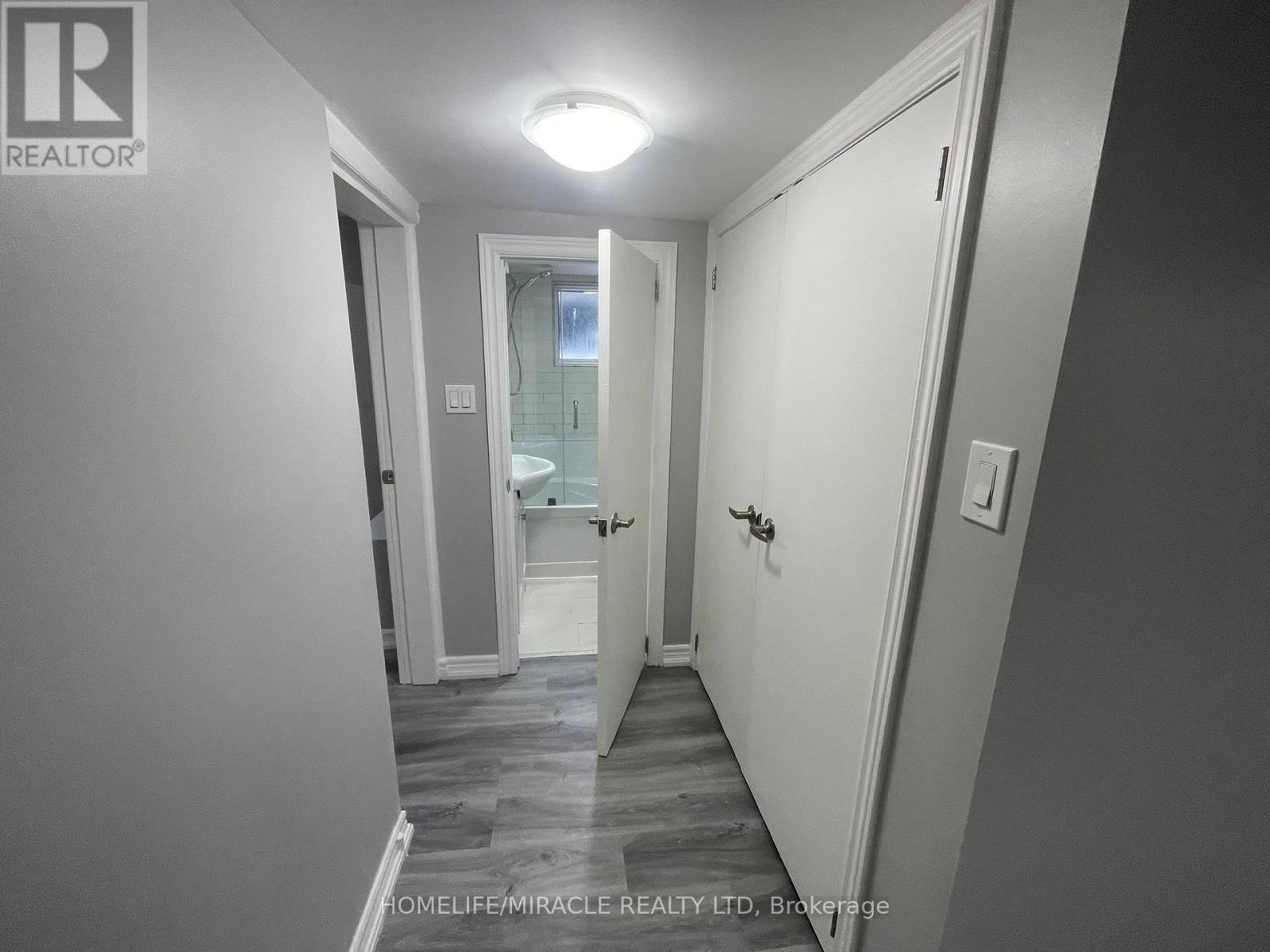 7 - 78 Fifth Street S, Toronto, Ontario  M8V 2Z3 - Photo 15 - W12804376