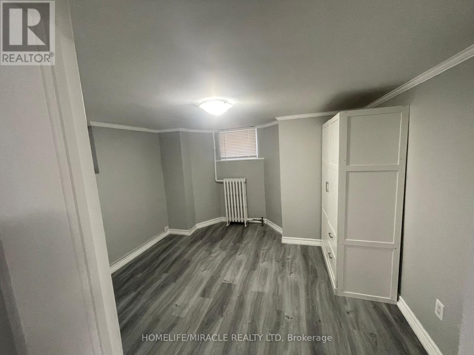 7 - 78 Fifth Street S, Toronto, Ontario  M8V 2Z3 - Photo 12 - W12804376