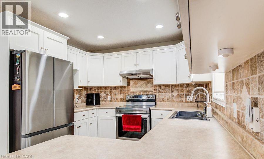 127 Falcon Drive, Woodstock, Ontario  N4T 1V5 - Photo 8 - 40807461