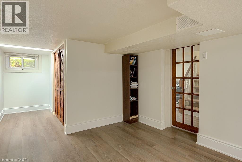 62 Brentwood Avenue, Kitchener, Ontario N2H 2C8 - Photo 36 - 40807240