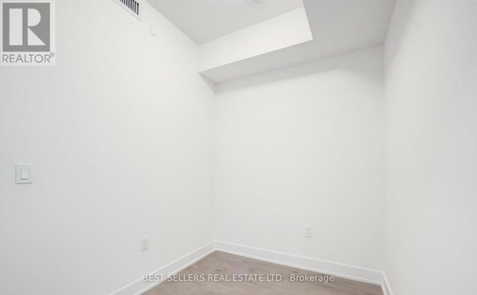 612 - 2333 Khalsa Gate, Oakville (Wm Westmount), Ontario  L6M 0X7 - Photo 4 - W12816710