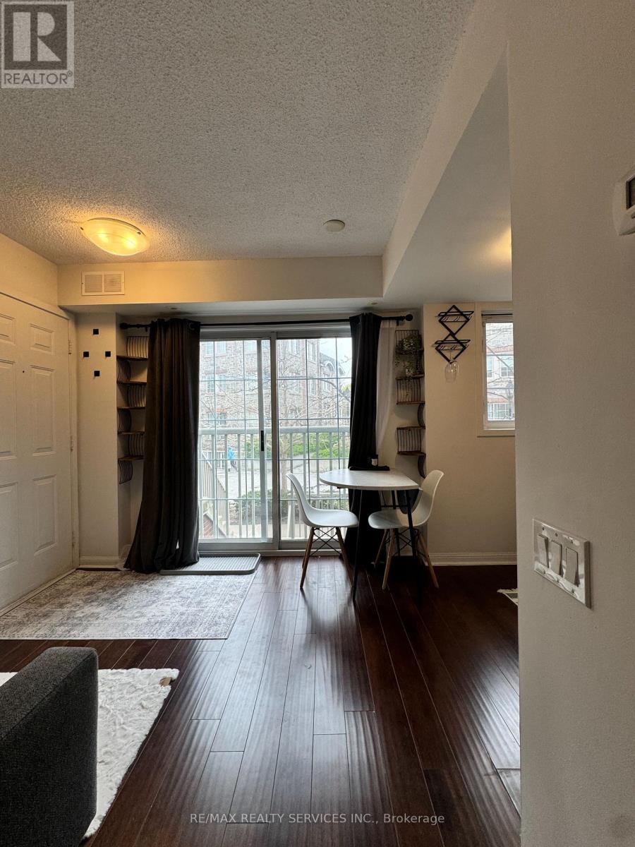 94 - 9 Windermere Avenue, Toronto, Ontario  M6S 5A4 - Photo 16 - W12816740
