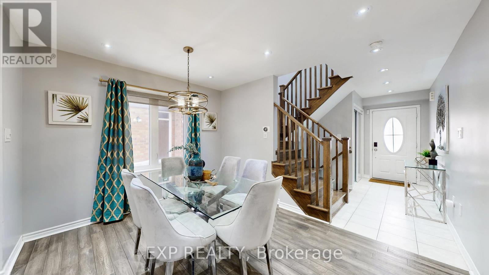 27 Leadenhall Road, Brampton, Ontario  L7A 4G4 - Photo 3 - W12816750