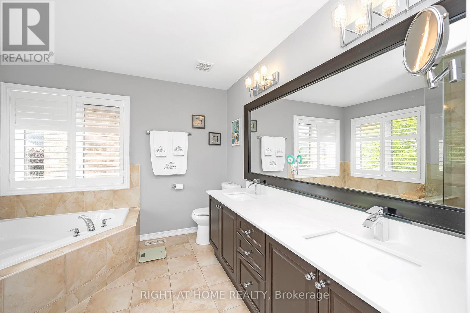 4789 Thomas Alton Boulevard, Burlington, Ontario  L7M 0K4 - Photo 14 - W12816764