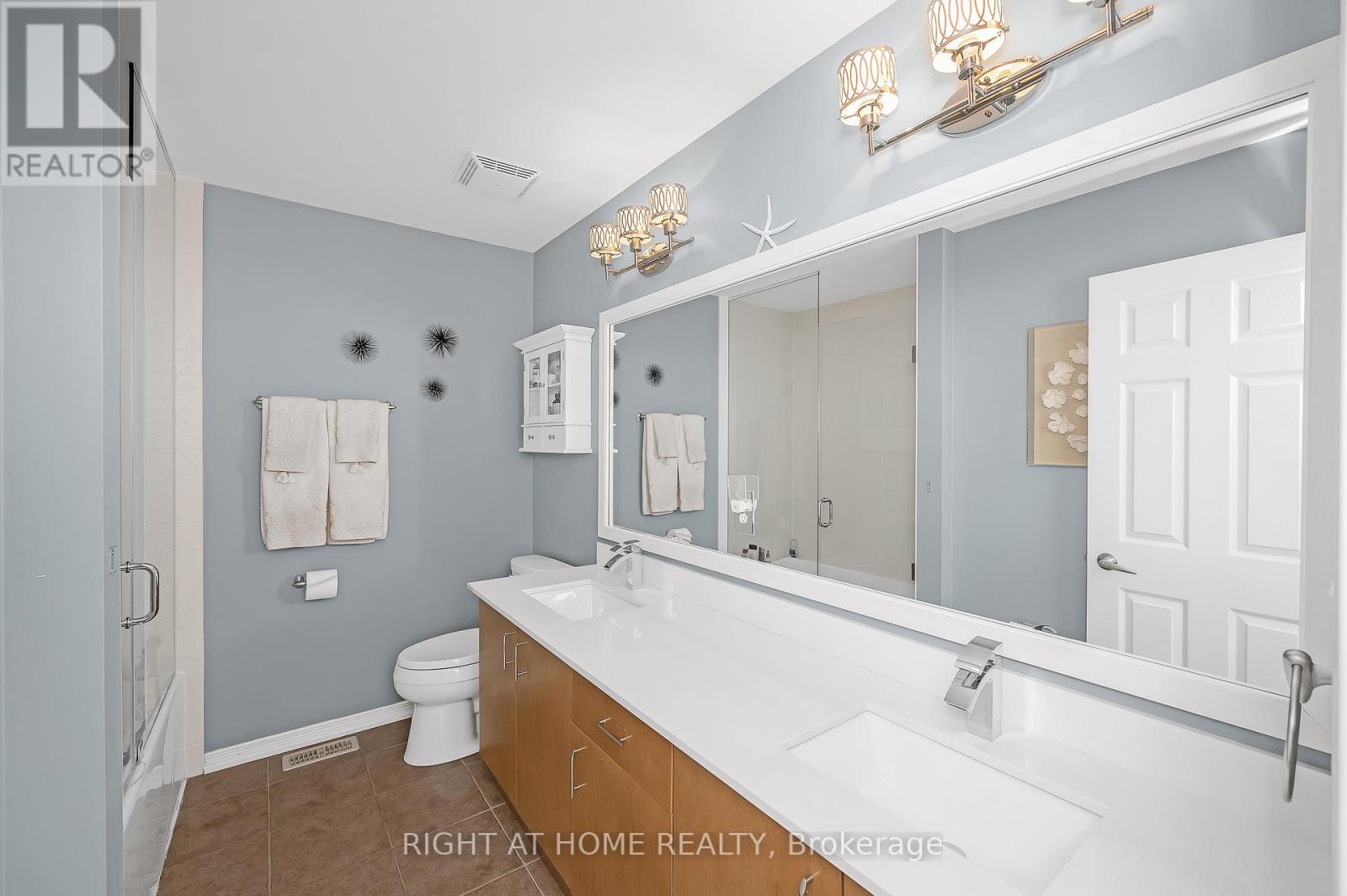 4789 Thomas Alton Boulevard, Burlington, Ontario  L7M 0K4 - Photo 17 - W12816764