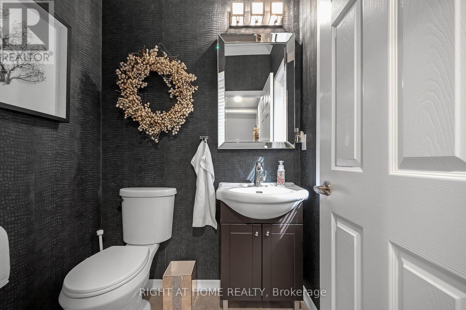 4789 Thomas Alton Boulevard, Burlington, Ontario  L7M 0K4 - Photo 25 - W12816764