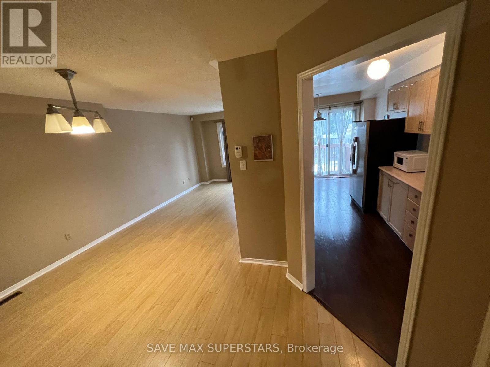 75 - 1484 Torrington Drive, Mississauga, Ontario  L5V 1Y2 - Photo 16 - W12816808