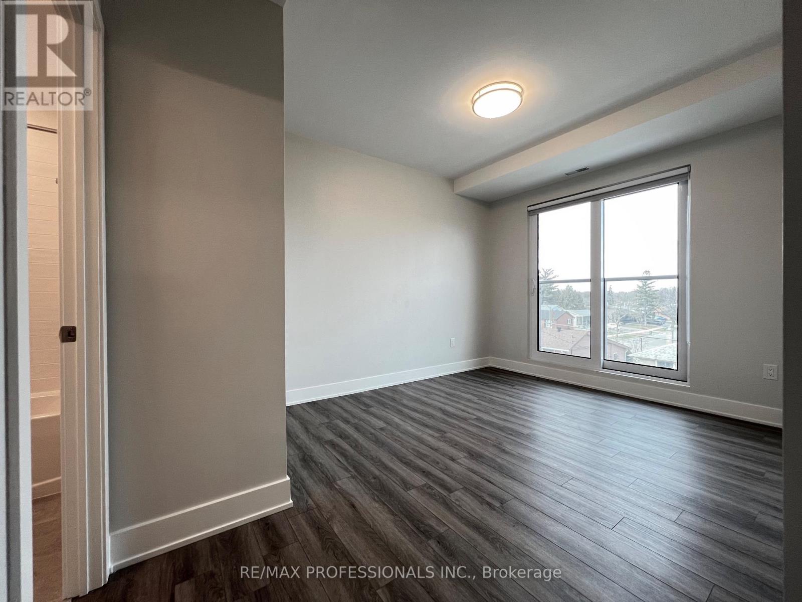 121 - 62 Dixfield Drive, Toronto, Ontario  M9C 3W1 - Photo 16 - W12816828