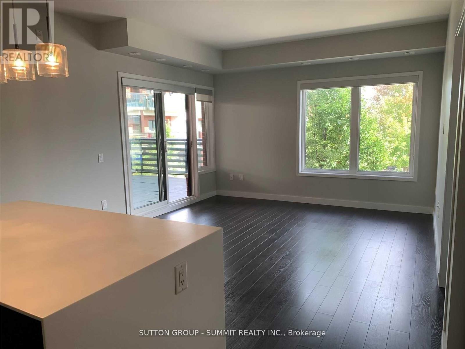 313 - 5035 Harvard Road, Mississauga, Ontario  L5M 0W5 - Photo 4 - W12816868