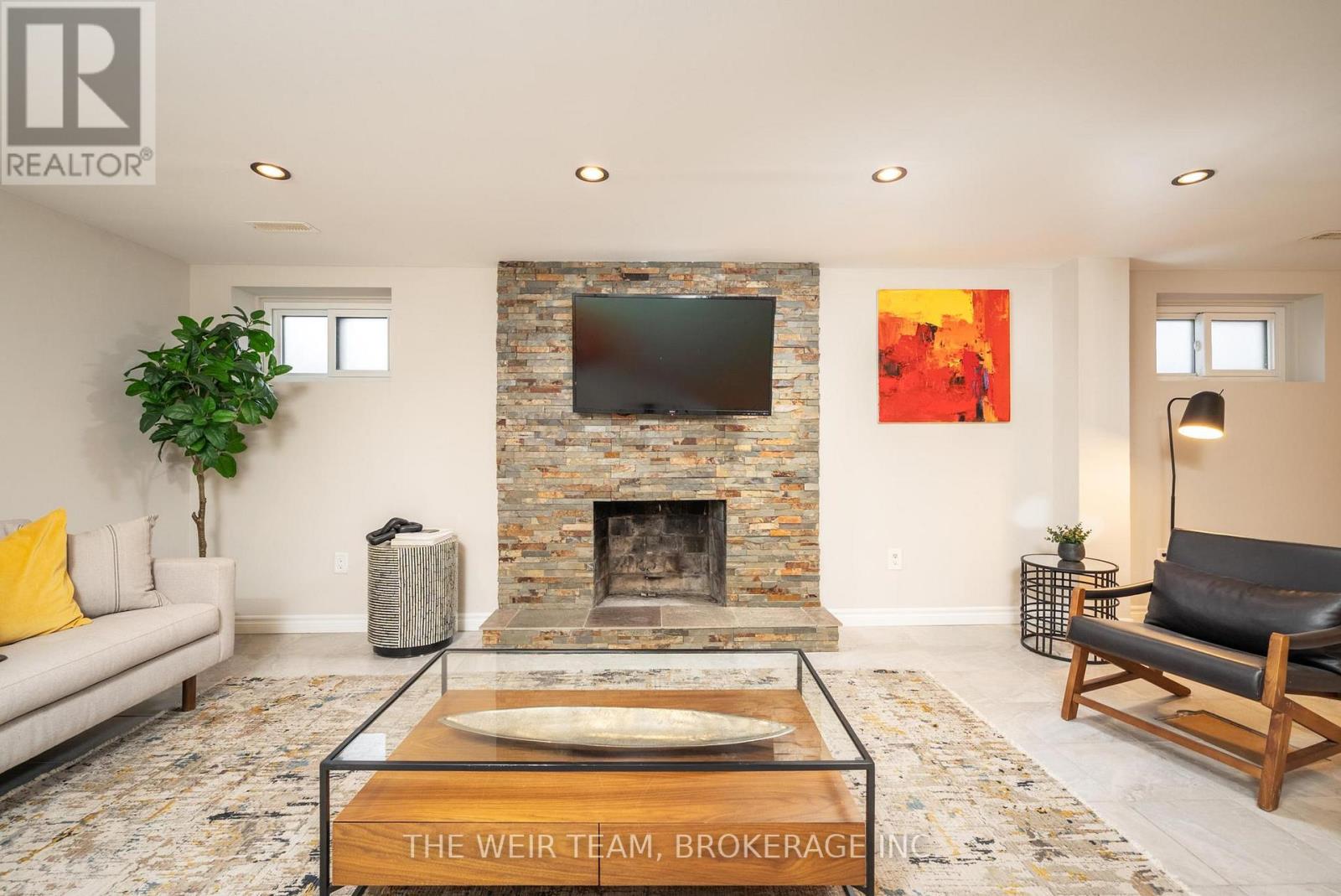 146 Queenslea Avenue, Toronto, Ontario  M9N 2L2 - Photo 23 - W12816878