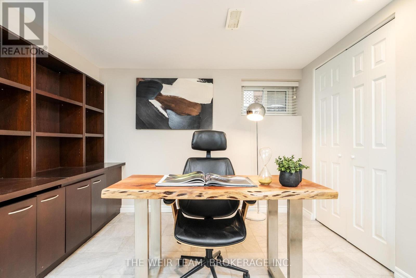 146 Queenslea Avenue, Toronto, Ontario  M9N 2L2 - Photo 27 - W12816878