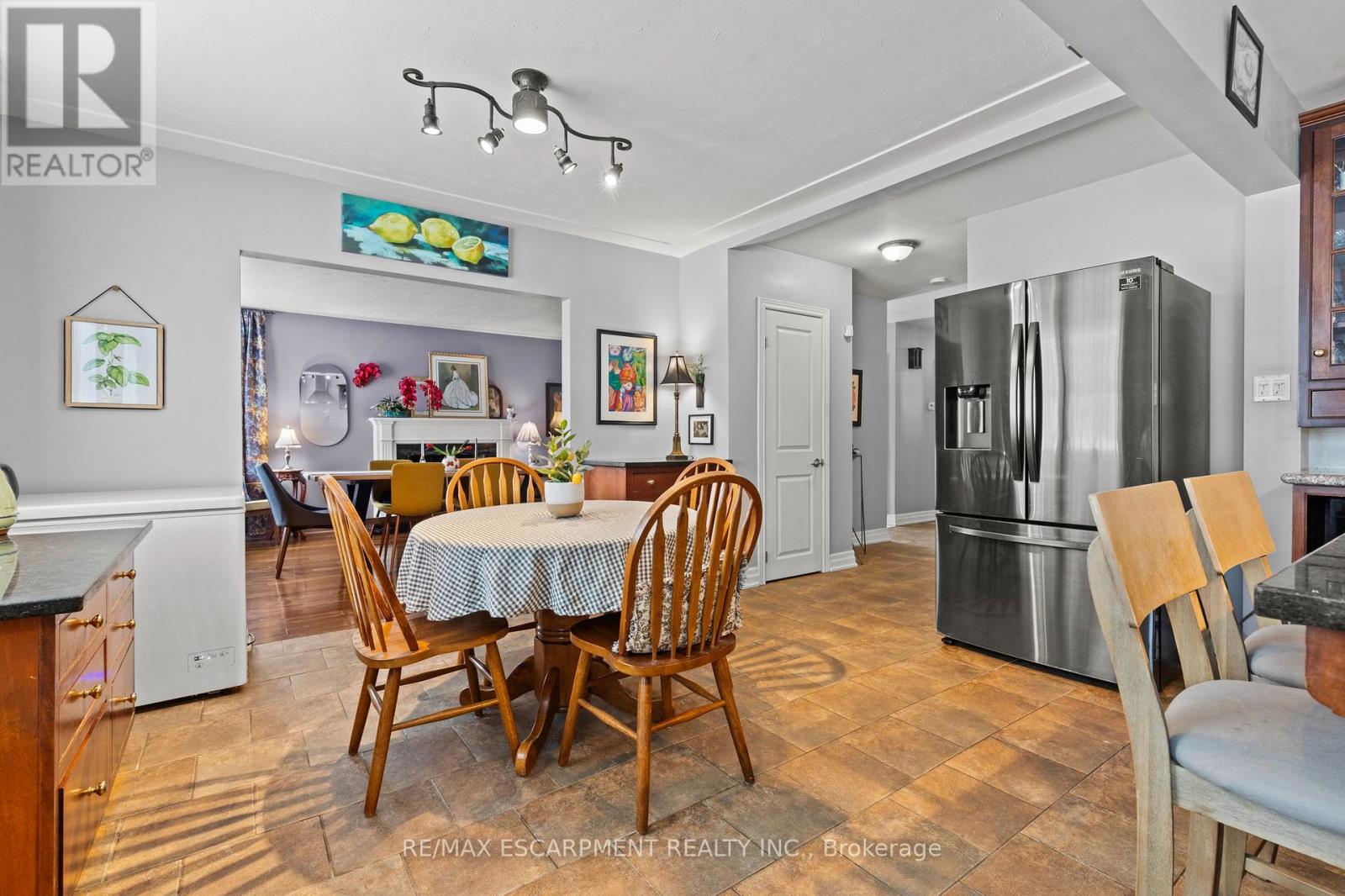 7075 Waterloo Drive, Niagara Falls, Ontario  L2J 1E3 - Photo 12 - X12816696