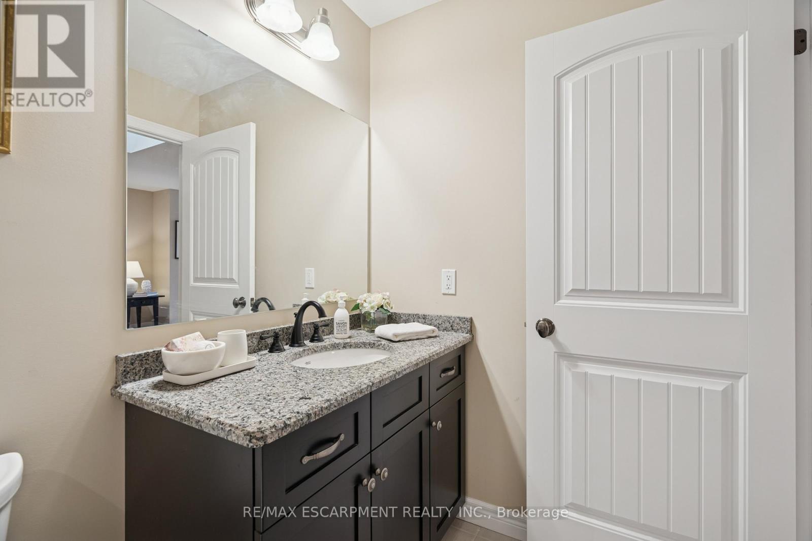 10 Chestnut Drive, Guelph/eramosa, Ontario  N0B 2K0 - Photo 31 - X12816722