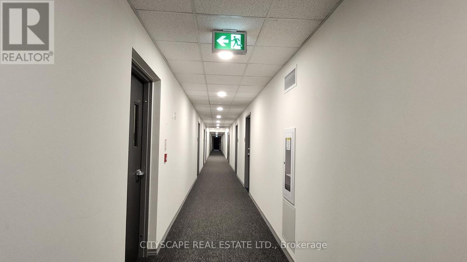 302b - 181 Elmira Road S, Guelph, Ontario  N1K 0E4 - Photo 6 - X12816846