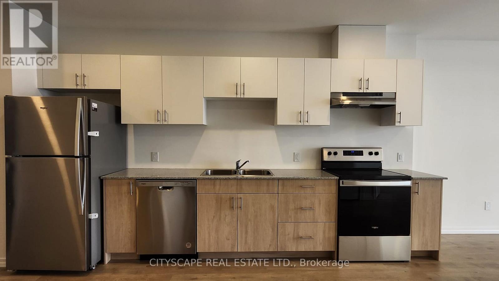 302b - 181 Elmira Road S, Guelph, Ontario  N1K 0E4 - Photo 8 - X12816846