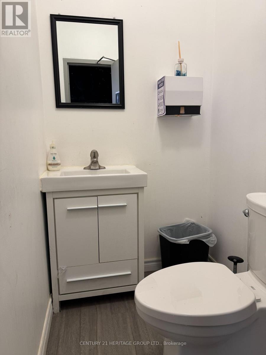 13 - 30 West Beaver Creek Road, Richmond Hill, Ontario  L4B 3K1 - Photo 9 - N12810738