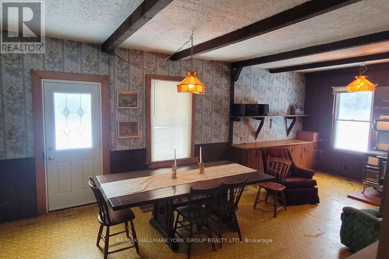 B40508 Center Road, Brock, Ontario  L0K 1A0 - Photo 5 - N12812574