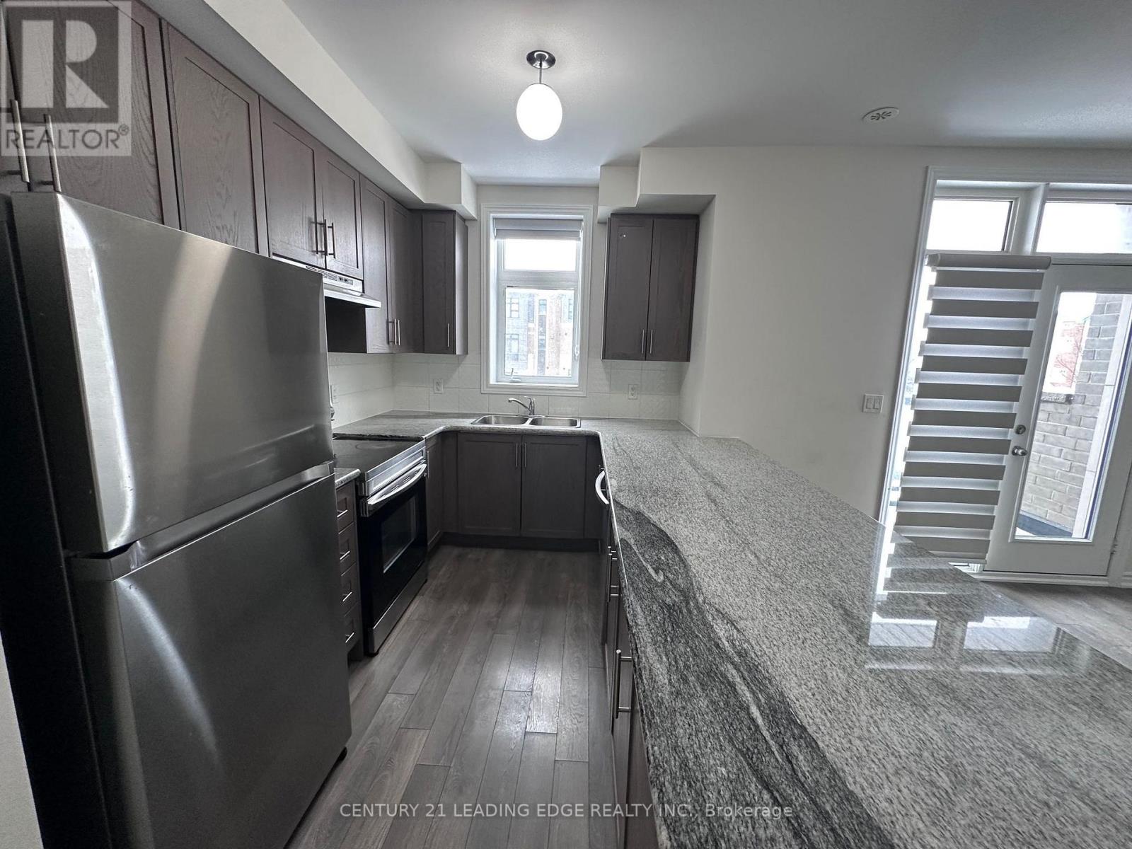 414 - 70 Halliford Place, Brampton, Ontario  L6P 4R1 - Photo 4 - W12815348