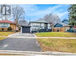 402 ST AUGUSTINE DRIVE, Oakville, Ontario