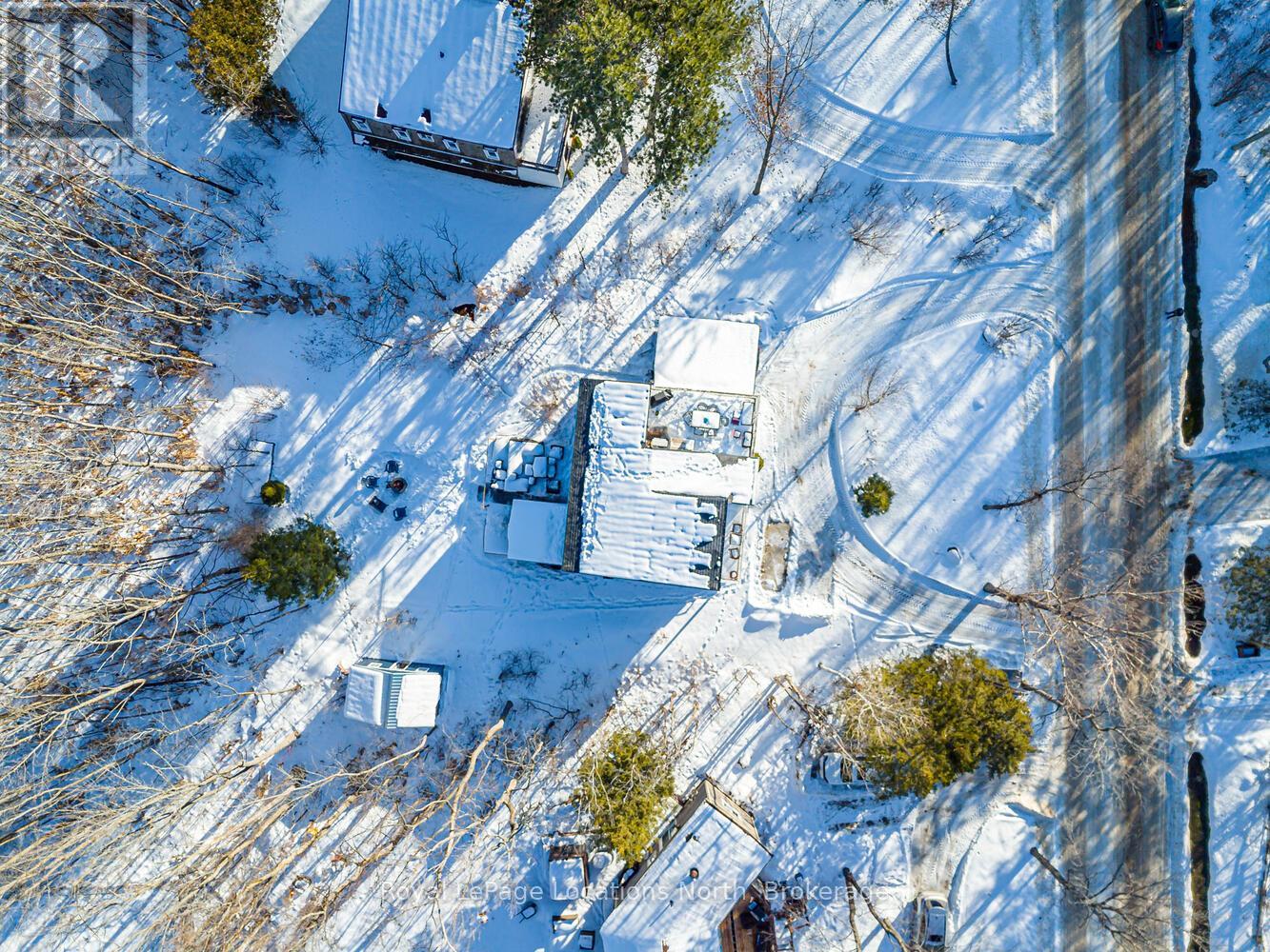 111 Martin Grove, Blue Mountains, Ontario  L9Y 0N5 - Photo 37 - X12816964