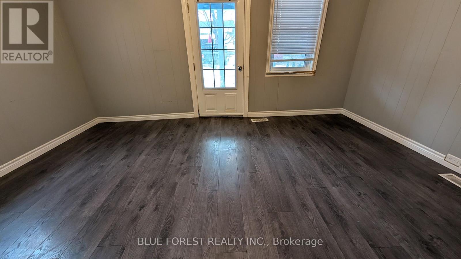 8516 Townsend Line, Lambton Shores, Ontario  N0M 1B0 - Photo 18 - X12816908