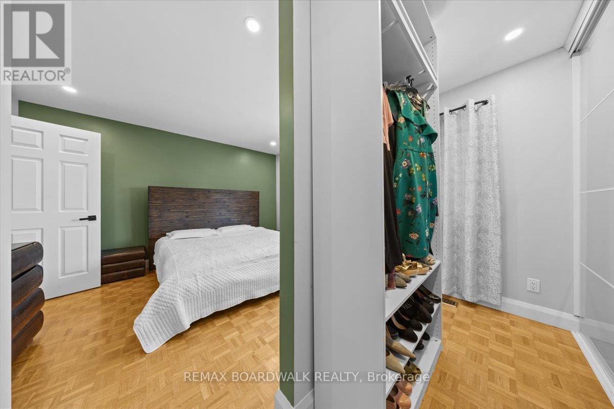 7 Gagnon Court, Ottawa, Ontario  K2K 1A7 - Photo 20 - X12816896