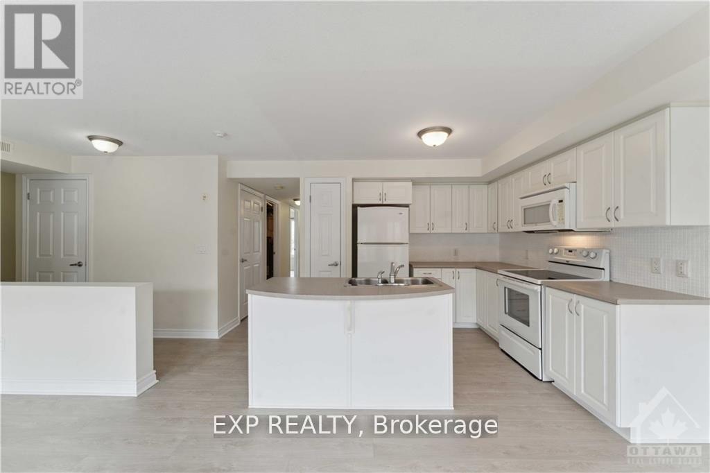 3 - 305 Cresthaven Drive, Ottawa, Ontario  K2G 4R5 - Photo 11 - X12816914