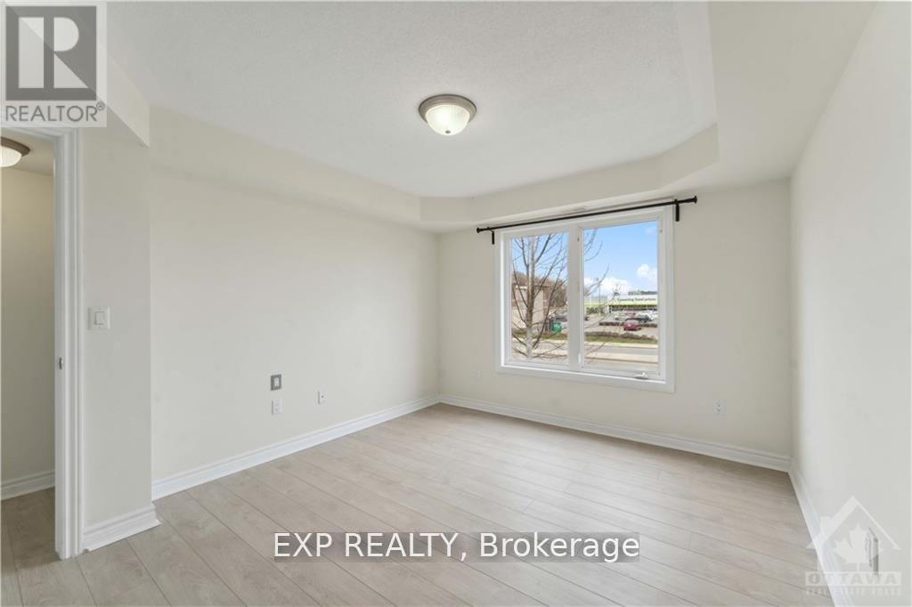 3 - 305 Cresthaven Drive, Ottawa, Ontario  K2G 4R5 - Photo 26 - X12816914