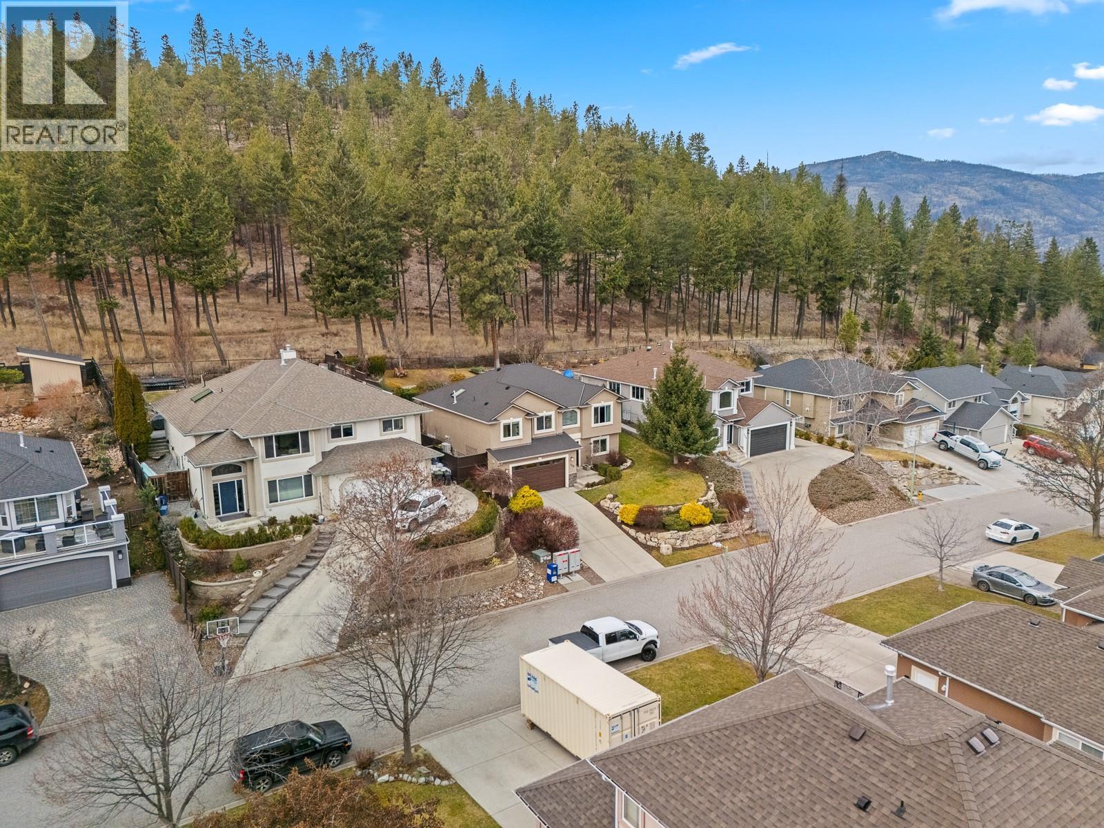 328 Woodpark Crescent, Kelowna, British Columbia  V1V 2L4 - Photo 35 - 10374954
