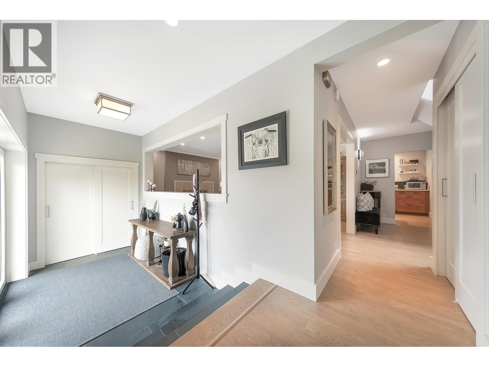 4106 Canterbury Crescent, North Vancouver, British Columbia  V7R 3N5 - Photo 6 - R3093174