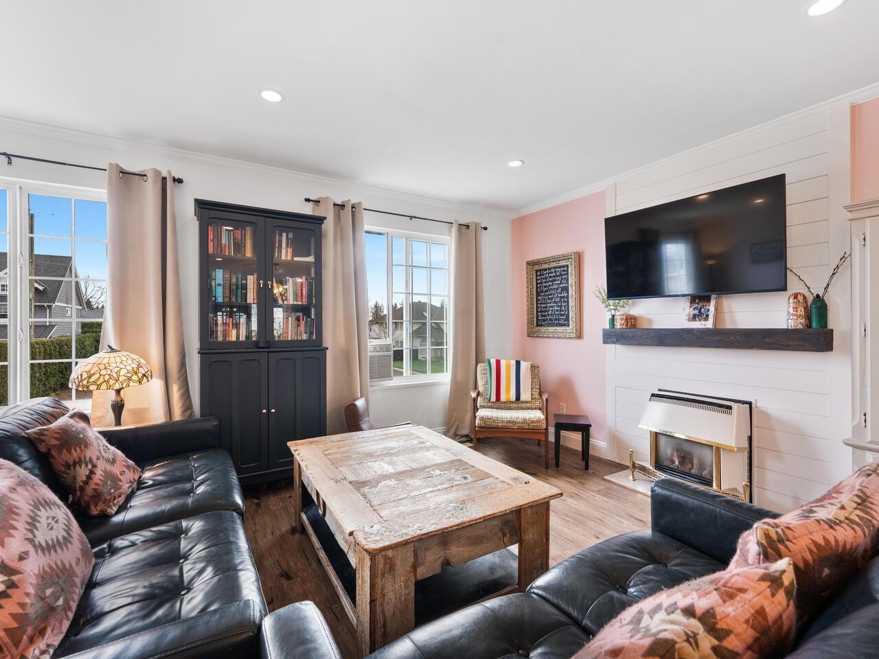 5020 215 Street, Langley, British Columbia  V3A 6C6 - Photo 2 - R3092974