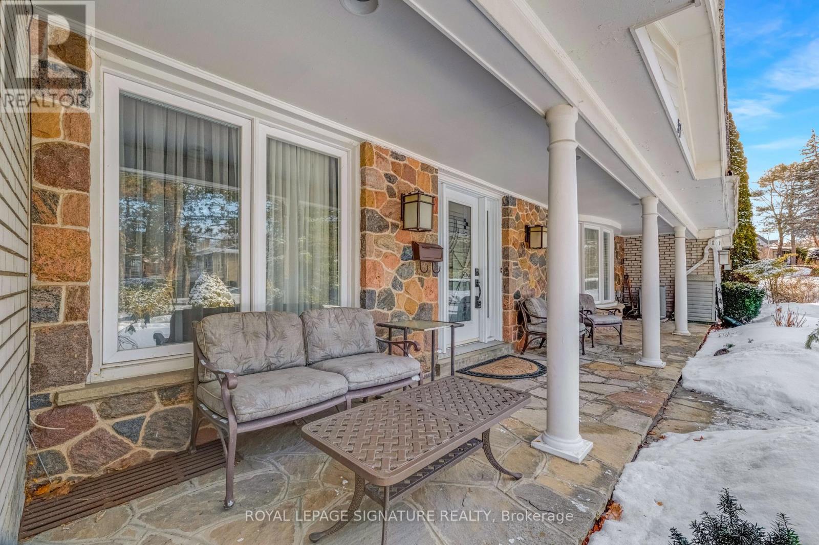 57 Forest Grove Drive, Toronto, Ontario  M2K 1Z4 - Photo 2 - C12816932