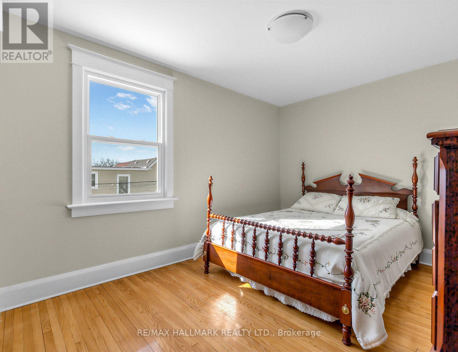 102 Caithness Avenue, Toronto, Ontario  M4J 3Y1 - Photo 19 - E12816966