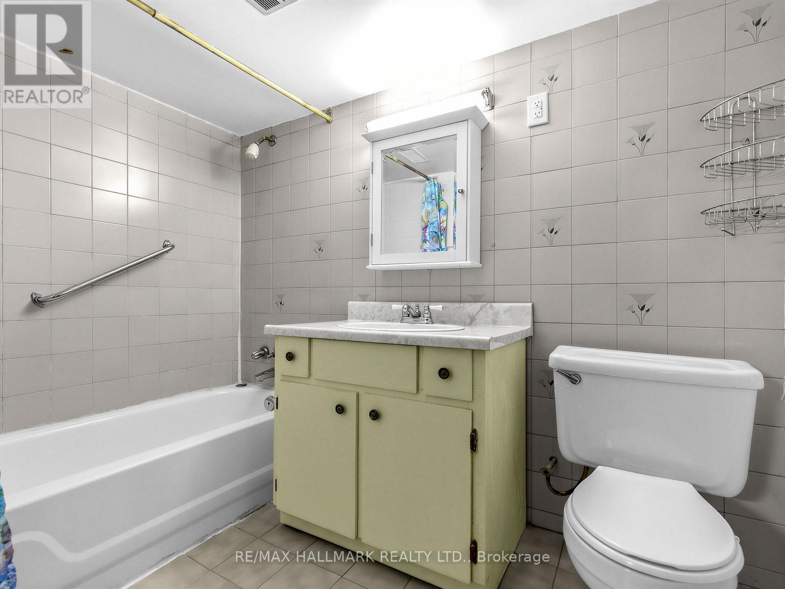 102 Caithness Avenue, Toronto, Ontario  M4J 3Y1 - Photo 25 - E12816966