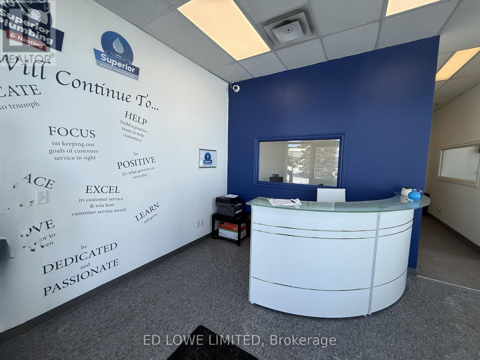 9 - 131 Saunders Road, Barrie (0 East), Ontario  L4N 9A6 - Photo 3 - S12816930