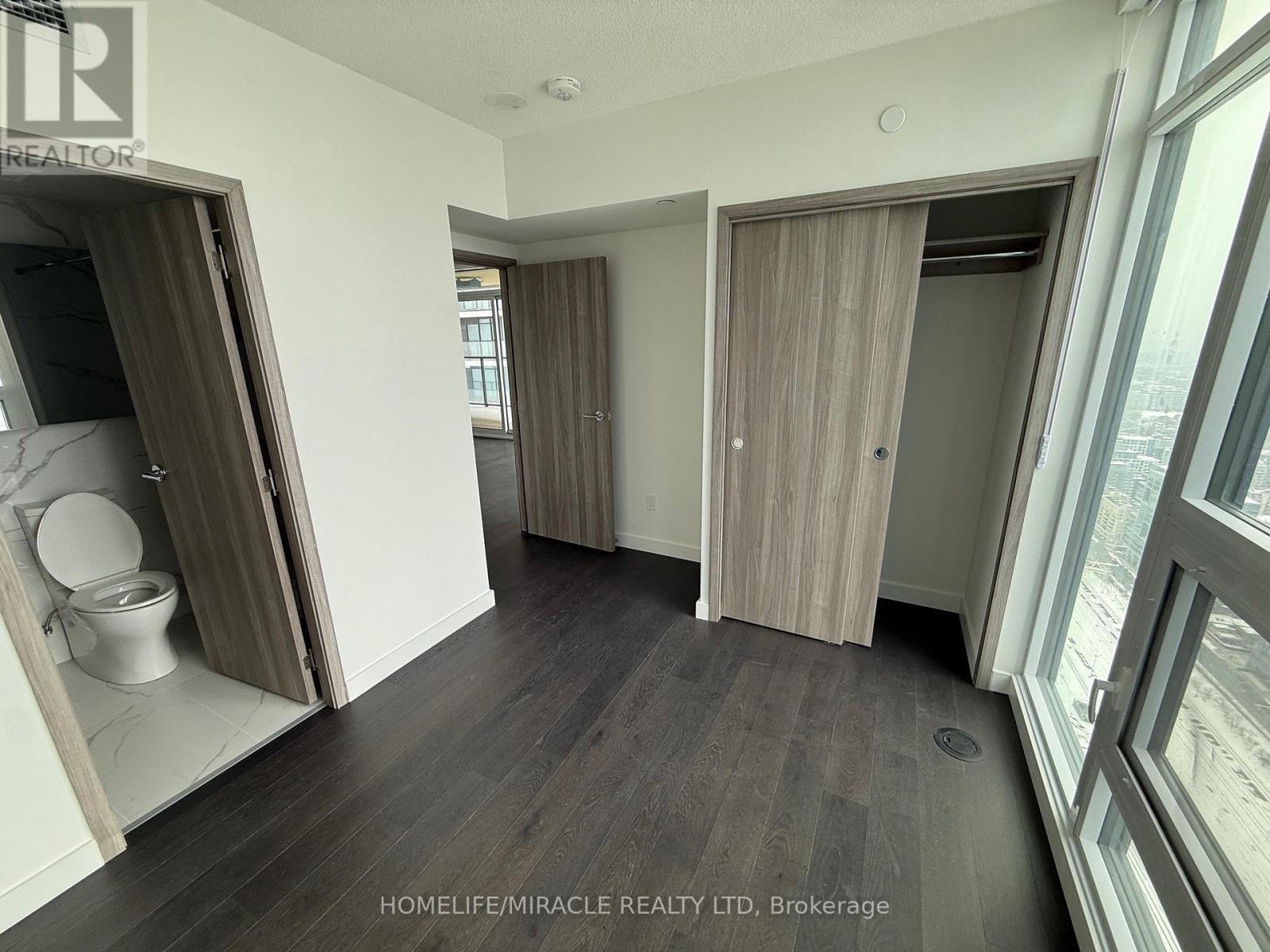 6508 - 1 Concord Cityplace Way, Toronto, Ontario  M5V 0X3 - Photo 14 - C12794454