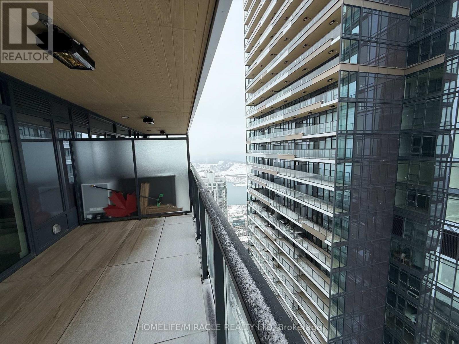 6508 - 1 Concord Cityplace Way, Toronto, Ontario  M5V 0X3 - Photo 15 - C12794454