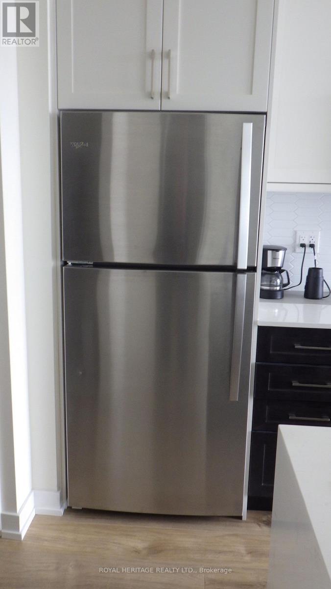 602 - 201 Brock Street S, Whitby, Ontario  L1N 0P8 - Photo 11 - E12815010