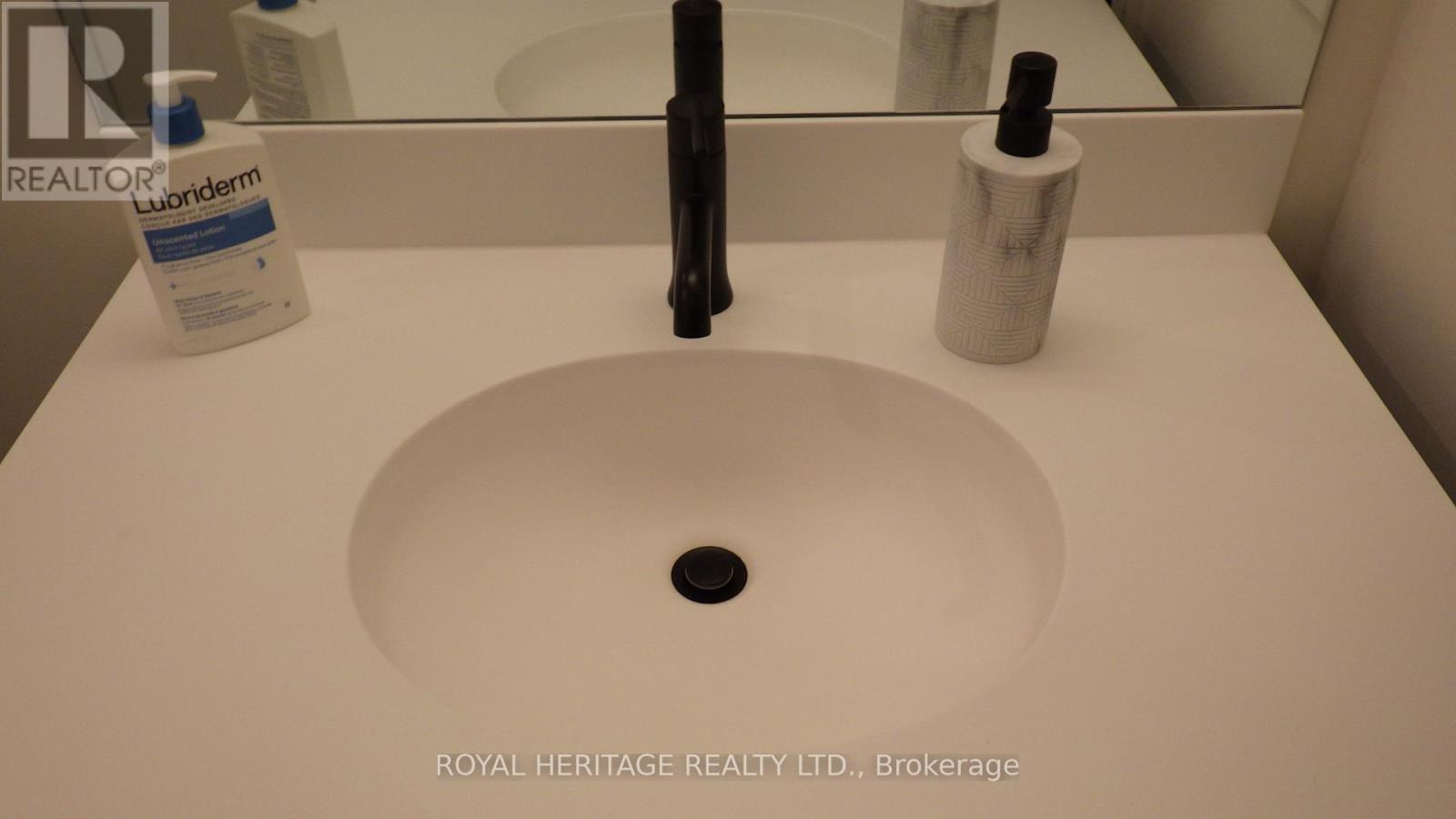 602 - 201 Brock Street S, Whitby, Ontario  L1N 0P8 - Photo 19 - E12815010