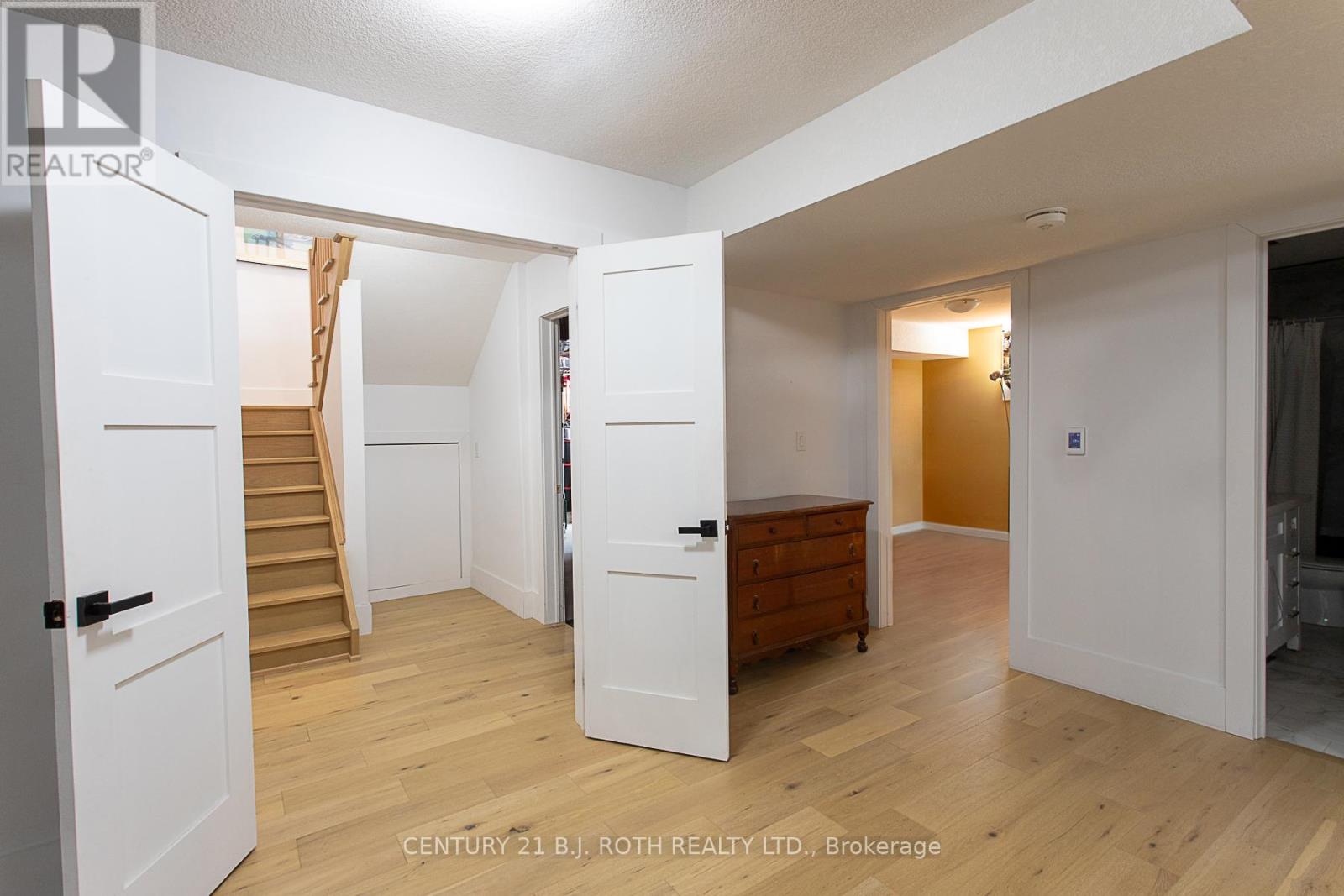 3200 Beach Avenue, Innisfil, Ontario  L9S 2K6 - Photo 24 - N12813542