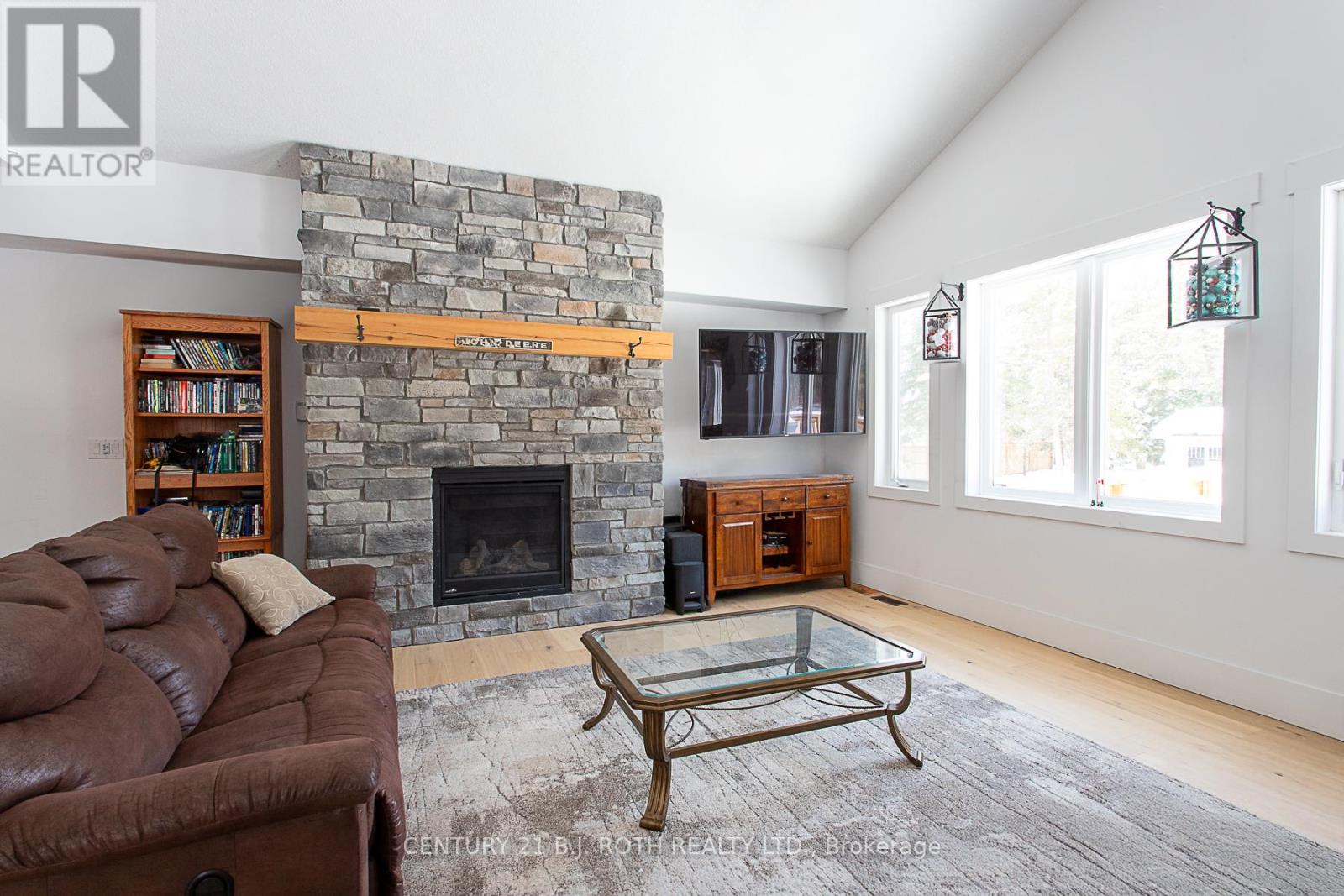 3200 Beach Avenue, Innisfil, Ontario  L9S 2K6 - Photo 14 - N12813542