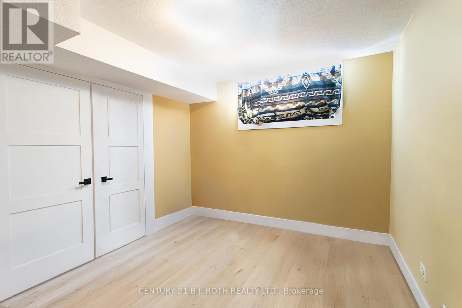 3200 Beach Avenue, Innisfil, Ontario  L9S 2K6 - Photo 25 - N12813542