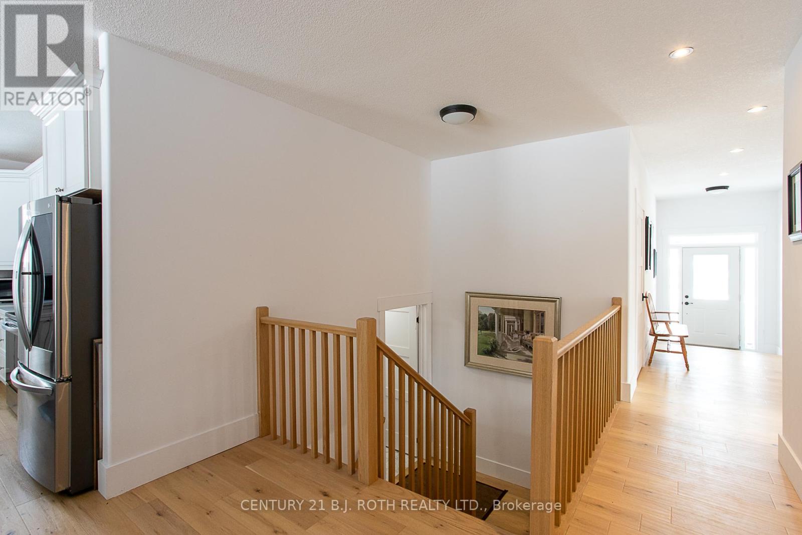 3200 Beach Avenue, Innisfil, Ontario  L9S 2K6 - Photo 8 - N12813542