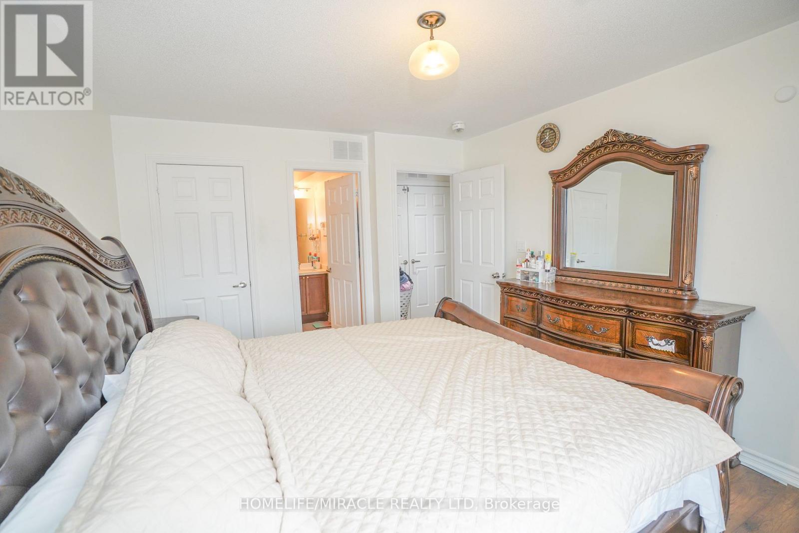 98 - 200 Veterans Drive, Brampton, Ontario  L7A 4S6 - Photo 24 - W12808636