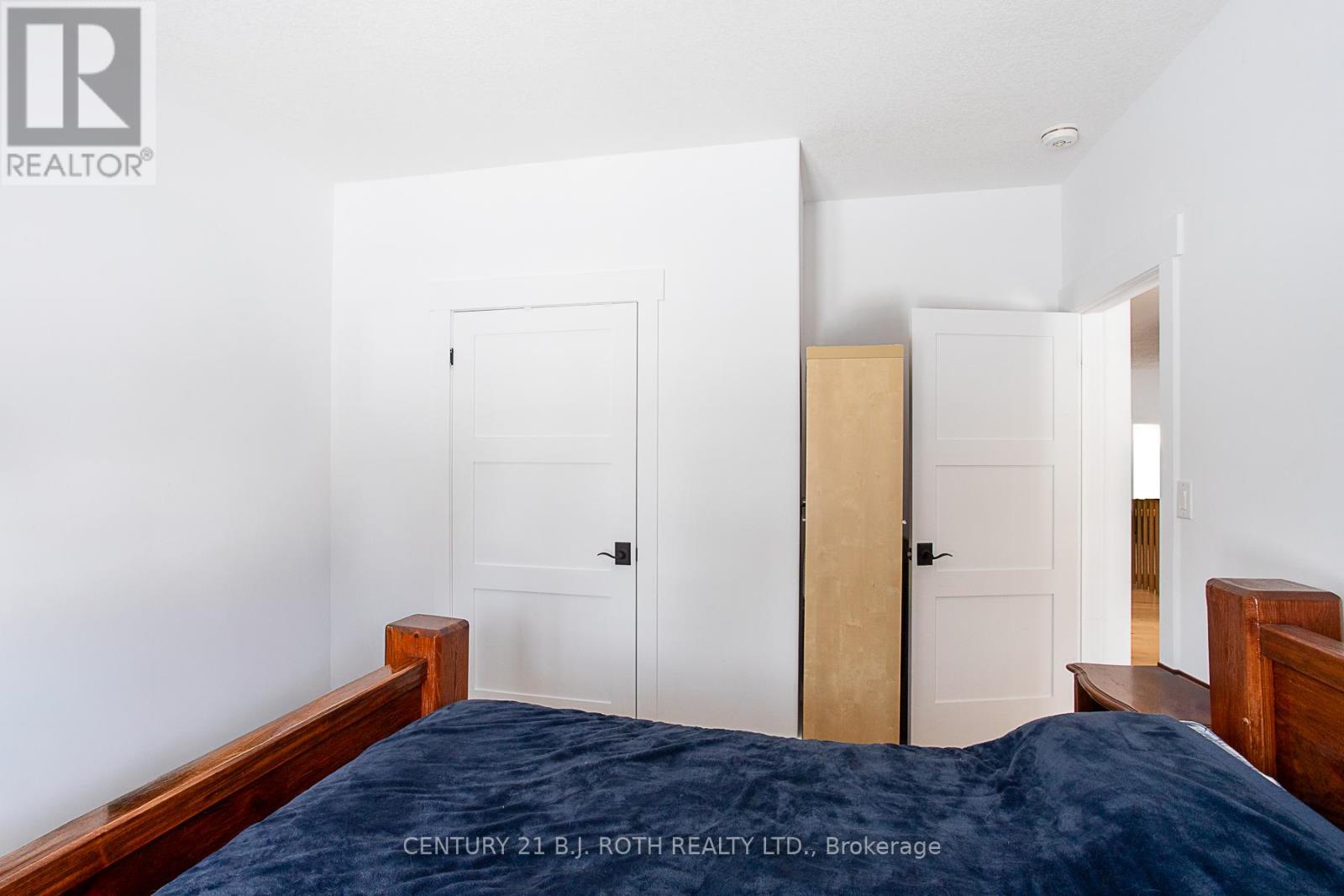 3200 Beach Avenue, Innisfil, Ontario  L9S 2K6 - Photo 4 - N12813542