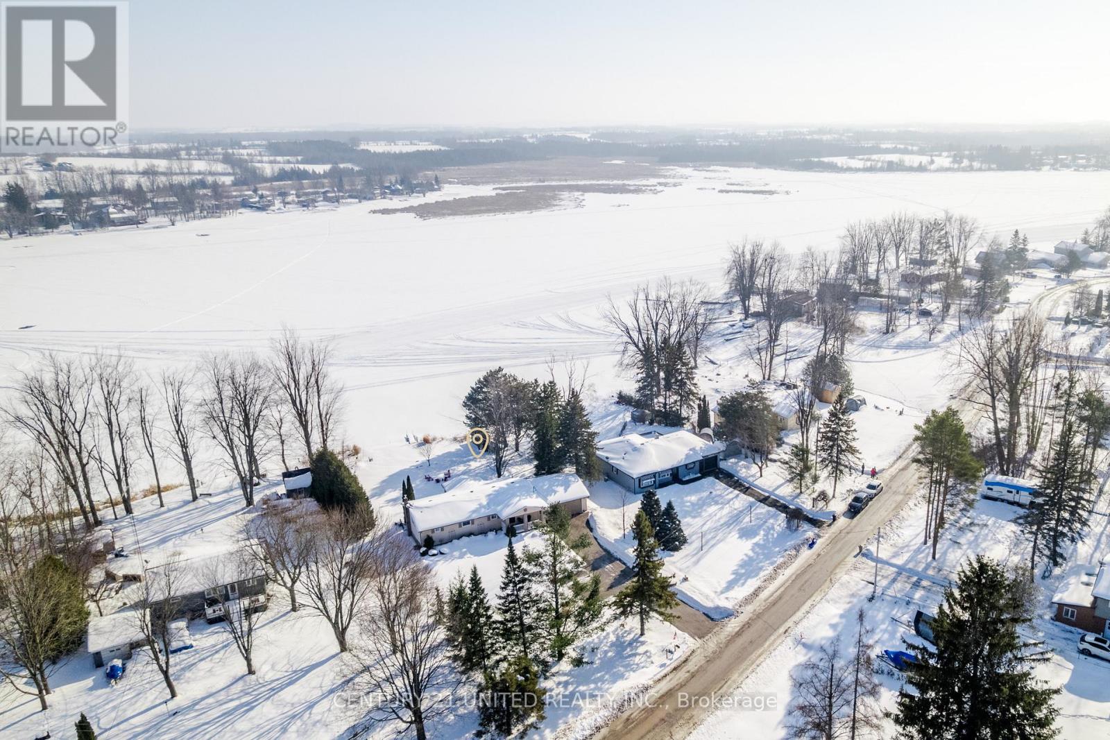 1 LAKESHORE BOULEVARD, Selwyn, Ontario