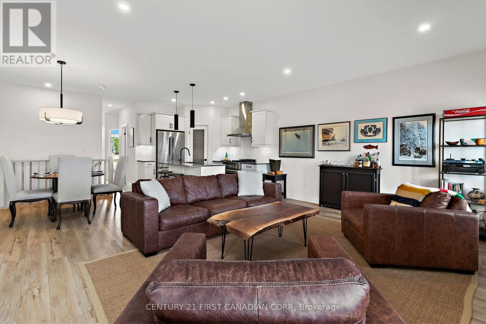 672 Ketter Way, Plympton-Wyoming, Ontario  N0N 1T0 - Photo 11 - X12617428