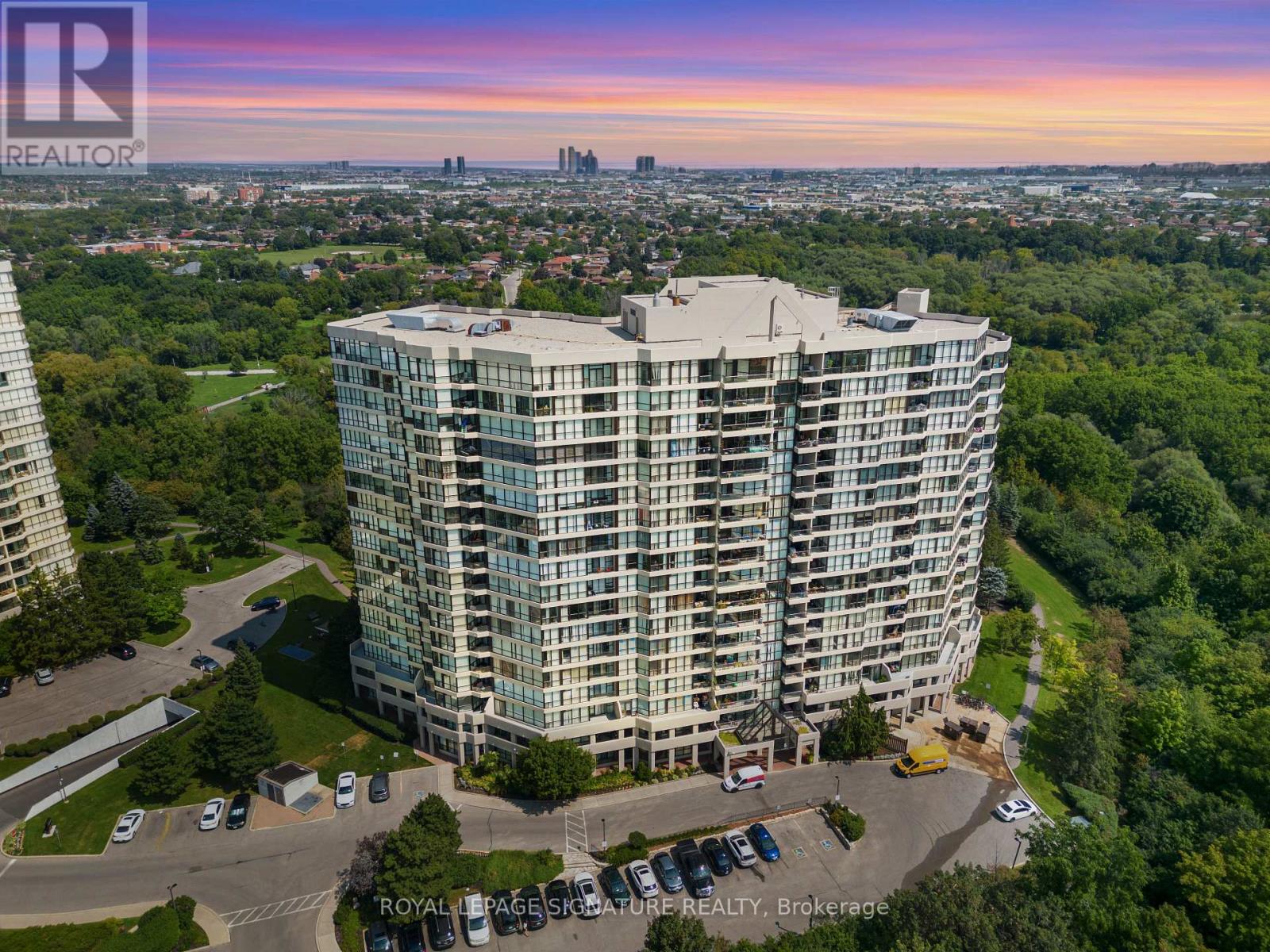 903 - 5 Rowntree Road, Toronto, Ontario  M9V 5G9 - Photo 37 - W12816902