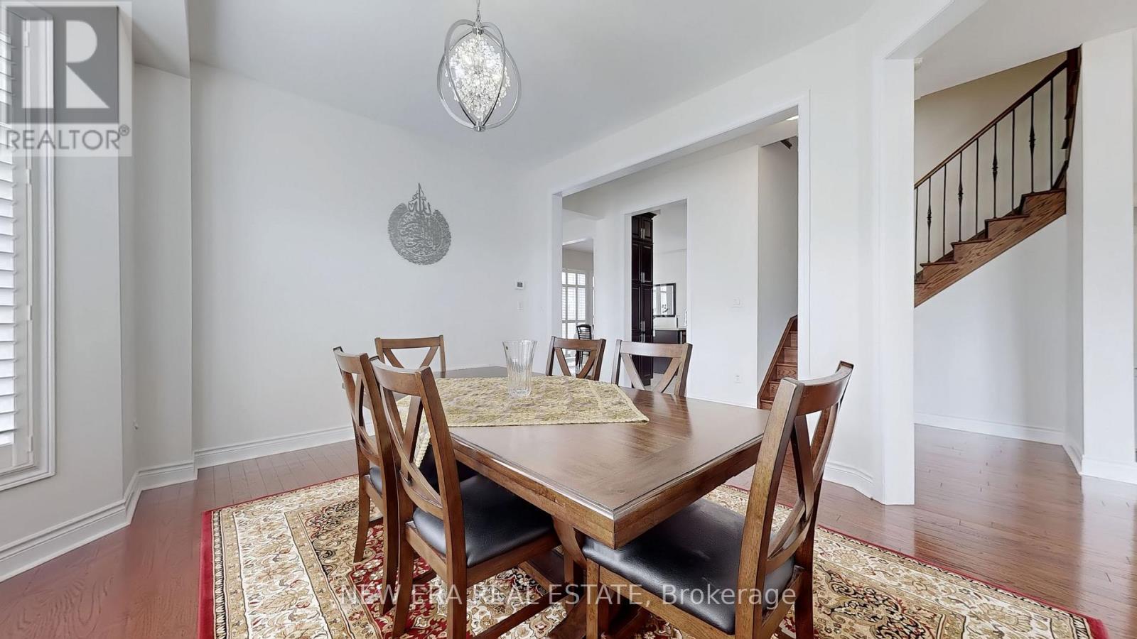 77 Wildflower Lane, Halton Hills, Ontario  L7G 0A5 - Photo 10 - W12816924